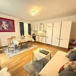 Gaestehaus Gertrude Guest house Velden am Woerthersee