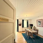 Gaestehaus Gertrude Guest house Velden am Woerthersee
