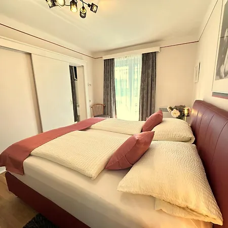 Gaestehaus Gertrude بيت ضيافة