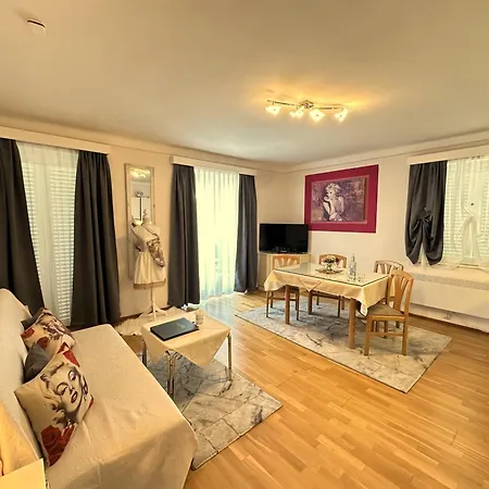 Gaestehaus Gertrude بيت ضيافة
