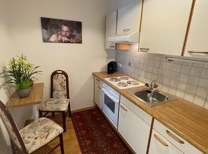 Gaestehaus Gertrude Pensión 3*