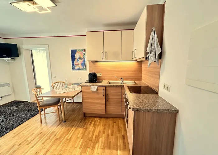 Gaestehaus Gertrude Pensión Velden am Wörthersee