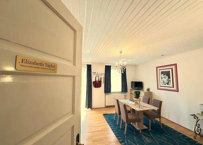 Gaestehaus Gertrude Pensión Velden am Wörthersee